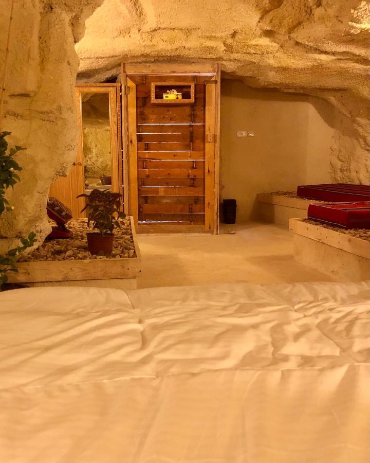 7 Caves Hotel Al Jāyah Dış mekan fotoğraf